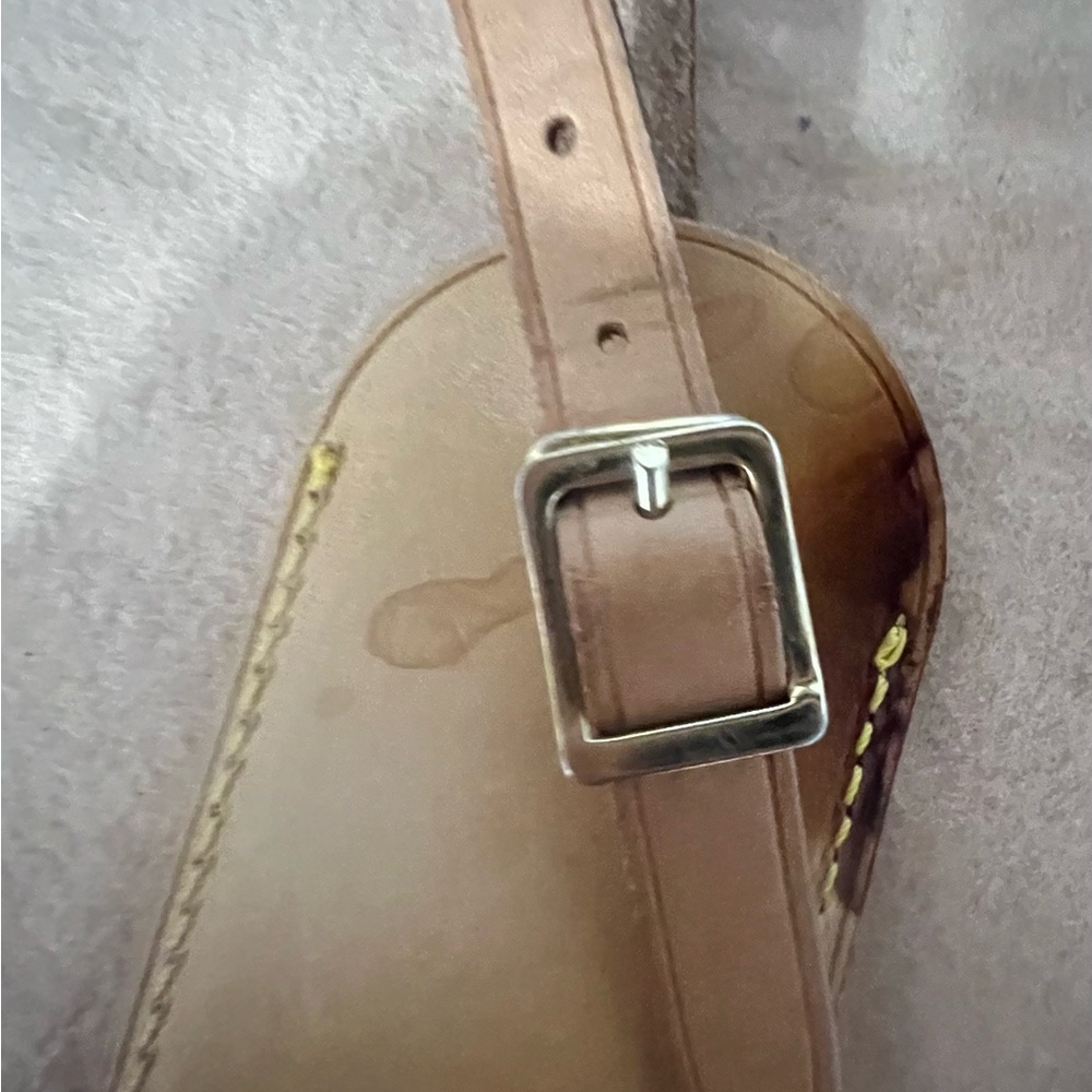 Louis Vuitton Tan Leather Tag with Yellow Stitching - Picture 3 of 4
